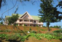 “Hãy đến mà xem” Damb’ri vùng đất tình yêu