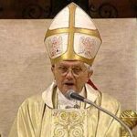 Sứ Điệp Urbi et Orbi của ĐTC Bênêđictô XVI trong Lễ Phục Sinh 2011