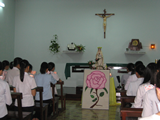 Hoa thiêng dâng Mẹ