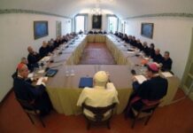 ĐTC: Hãy cầu xin Chúa tỏ mình ra