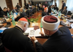 J Louis Tauran và Islam