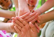 Tha nhân không là hỏa ngục