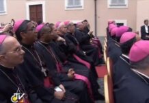 Đức Thánh Cha tiếp kiến 120 tân Giám mục