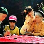 Đạo hiếu: hiện thực hay truyền thông