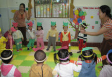 Bé Thêm Tuổi Mới