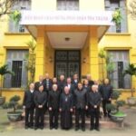 Phái đoàn Tòa Thánh đến Hà Nội