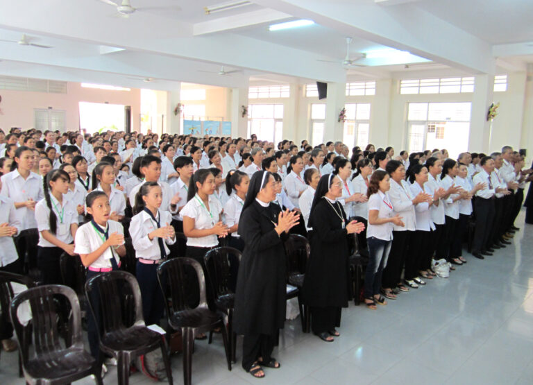 Hiệp hội Mến Thánh Giá Tại Thế mừng lễ Thánh Giuse