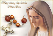 Sùng kính Mẹ Maria là noi gương Mẹ luôn cầu nguyện với và trong Giáo Hội