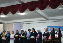 Quí Chị Mến Thánh Giá Thái Lan, Lào, Campodia viếng thăm Hội dòng