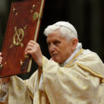 Vẻ đẹp huy hoàng của sự thật