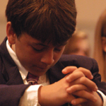 Lợi ích của Thánh lễ hàng ngày đối với trẻ em