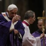 Đức Thánh Cha cử hành thánh lễ cuối cùng trong tư cách là Giáo Hoàng