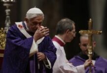 Đức Thánh Cha cử hành thánh lễ cuối cùng trong tư cách là Giáo Hoàng