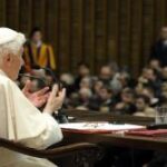 Đức Thánh Cha giã từ hàng giáo sĩ Roma