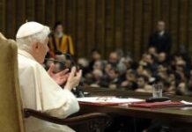 Đức Thánh Cha giã từ hàng giáo sĩ Roma