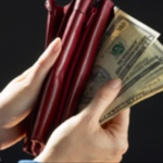 Nên CHO hay NHẬN ?