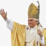 Giáo Hoàng Benedict XVI và nhà Thần học Ratziger