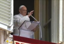 Đừng sợ hãi bước qua cửa hẹp của Chúa Giêsu để gia nhập gia đình của Thiên Chúa