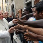 Sứ điệp đầu tiên của ĐTC Phanxicô nhân Ngày Quốc Tế Di dân và Tị nạn 2014