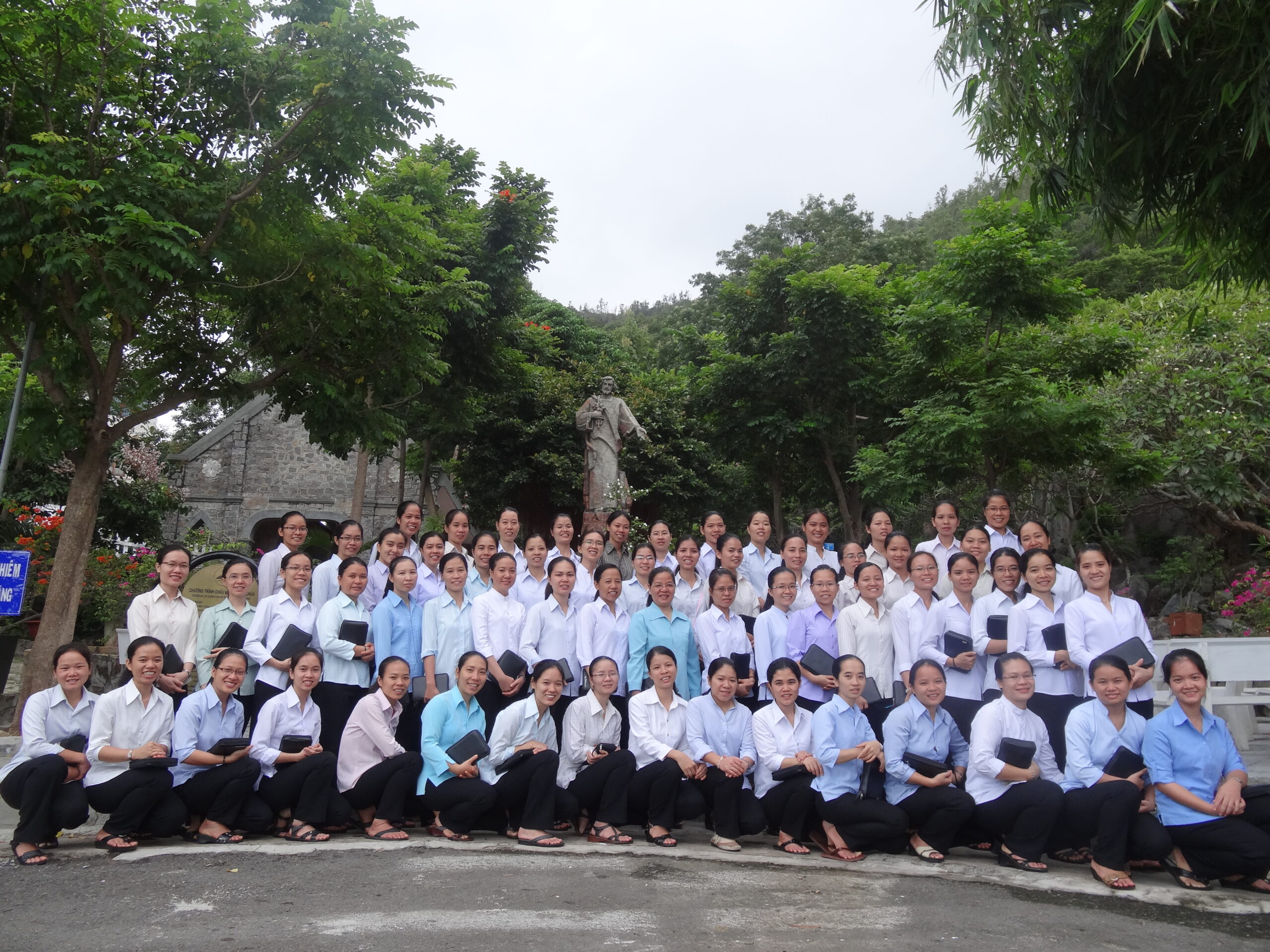 Vũng Tàu: Chuyến Đi Chan Chứa Tình Chúa và Tình Người