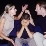 Làm sao giải quyết những mâu thuẫn giữa cha mẹ và người trẻ