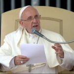 Giáo hội là mẹ! hãy yêu mến Giáo hội như yêu mến mẹ mình.