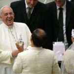 Guơng mặt và sự hiện diện của ngưỏi cha trong gia đình rất quan trọng đối với sự quân bình của con cái