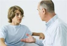 Dấu hiệu chứng tỏ bạn nói chuyện “thiếu muối”