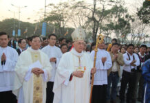 Đức Hồng Y Fernando Filoni chủ sự Thánh Lễ đại triều Kính Đức Mẹ La Vang