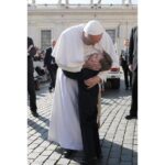 Trẻ em là một món quà và sự giầu có lớn cho nhân loại và cho Giáo Hội