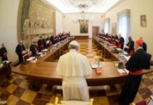 Đức Thánh Cha Phanxicô gặp gỡ Giáo triều Rôma