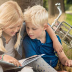 6 cách nuôi dưỡng tình yêu thương cho con