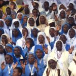 ‘Linh mục, tu sỹ nam nữ không thể sống hai mặt’ – Đức Phanxicô gặp gỡ các tu sỹ nam nữ Uganda