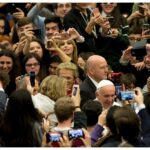 Đức Thánh Cha tiếp kiến 3 ngàn sinh viên quốc tế