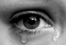 Giọt nước mắt …