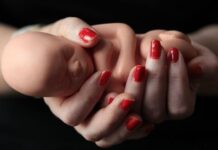 Đừng nhẫn tâm, Em ơi!