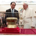 Đức Thánh Cha tiếp Chủ Tịch Nhà Nước Việt Nam Trần Đại Quang