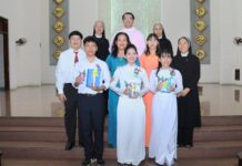 Niềm vui làm con Chúa