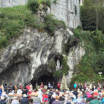 Đau Khổ Vì Yêu (Lễ Bệnh Nhân)