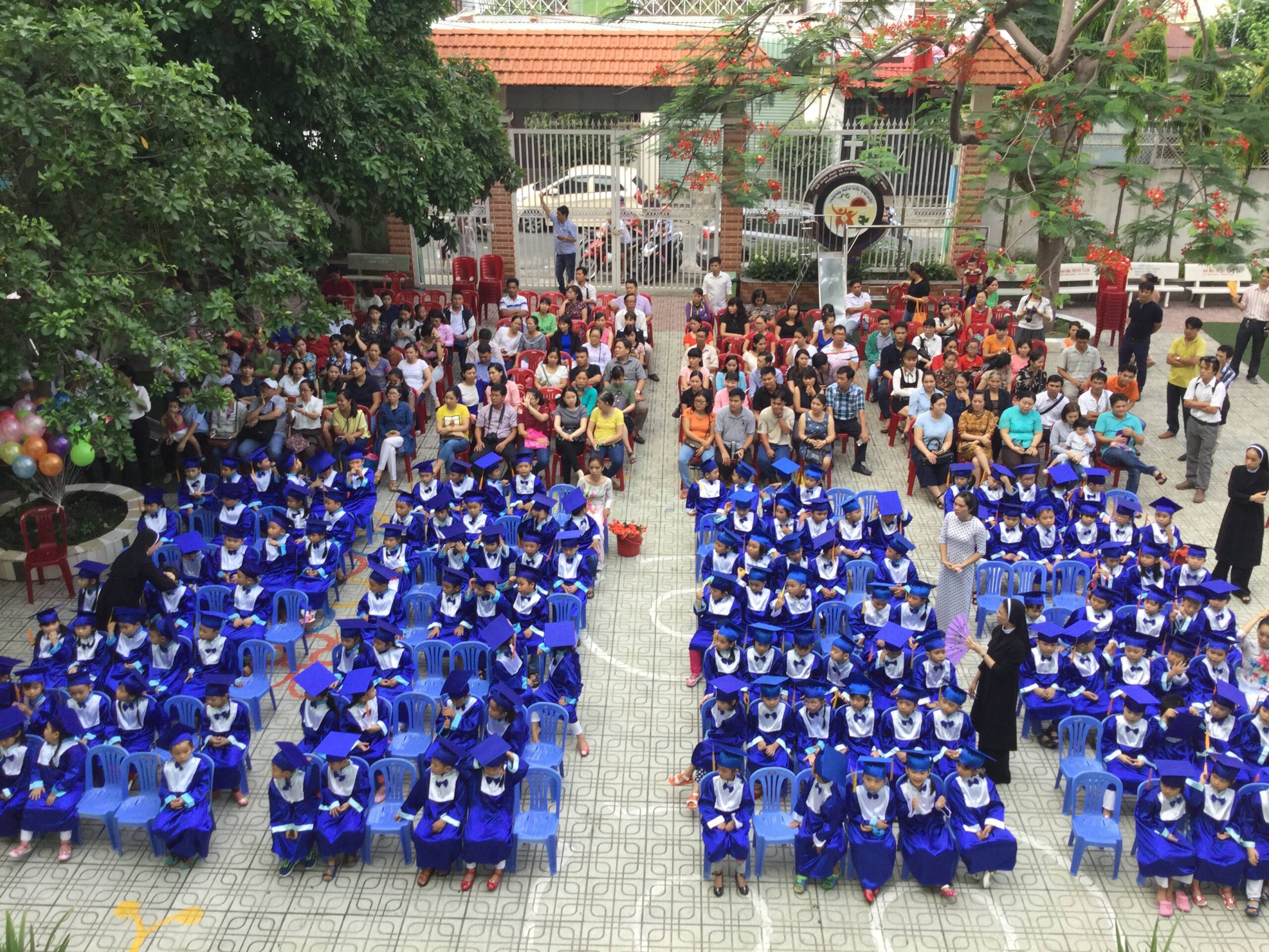 Lễ ra trường và lễ Tổng kết năm học 2016-2017 trường Mẫu giáo Thủ Đức