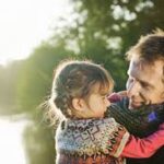 7 cách để một ông bố bận rộn có thể dành thời gian cho con cái