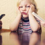 Làm thế nào hướng dẫn con cái chúng ta thích nghi với văn hóa mạng xã hội