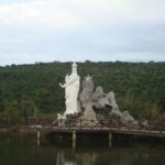 Câu chuyện về “Người Phụ Nữ Không Già” và Chị