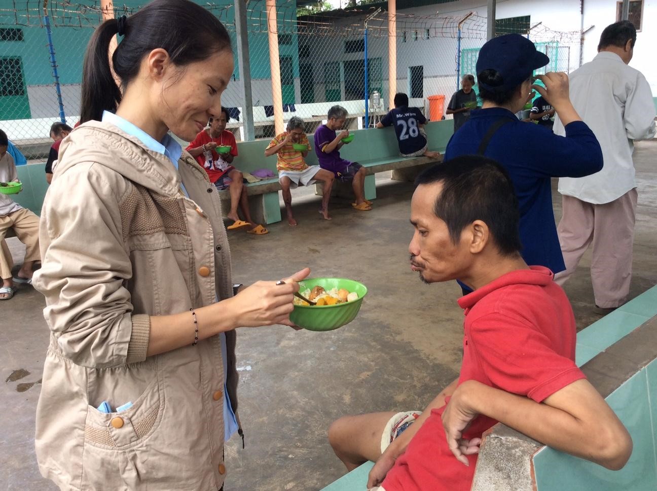 Phục vụ Chúa trong anh em