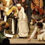 Tội lỗi và tình thương