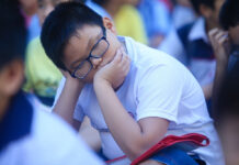 Hãy là người đầu tiên biết xót con…