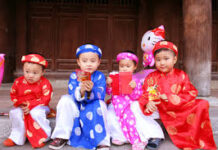 Câu chuyện giáo dục: Chú chưa lì xì cho con