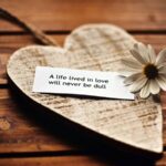 Ngỡ ngàng vì được yêu