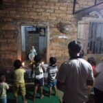 Lời kinh Mân Côi trong xóm đạo