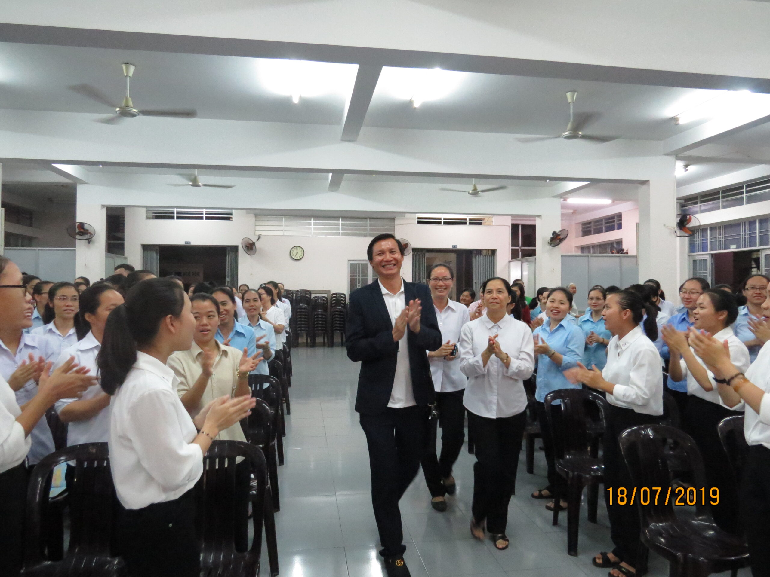 Sứ mạng đời con và hành trình ra khơi